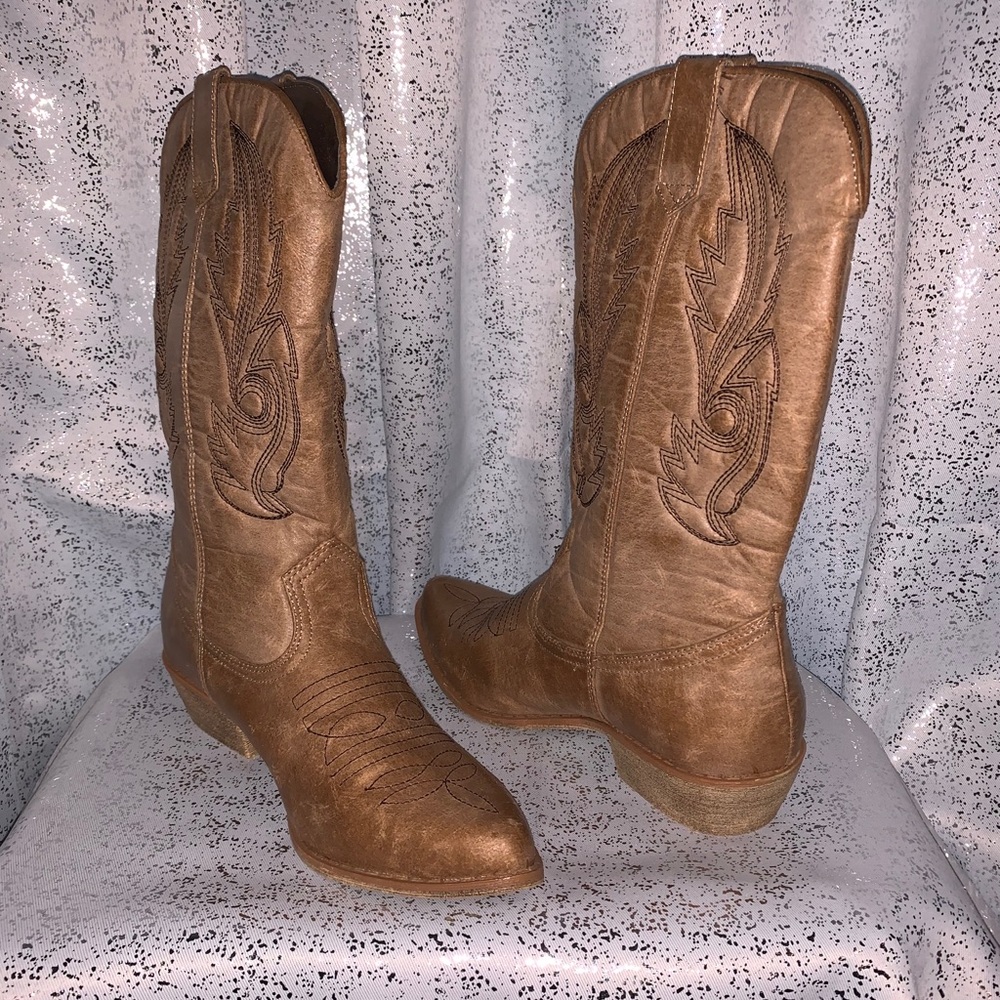 Coconuts Gaucho Cowboy Boots ⭐️BRAND NEW⭐️